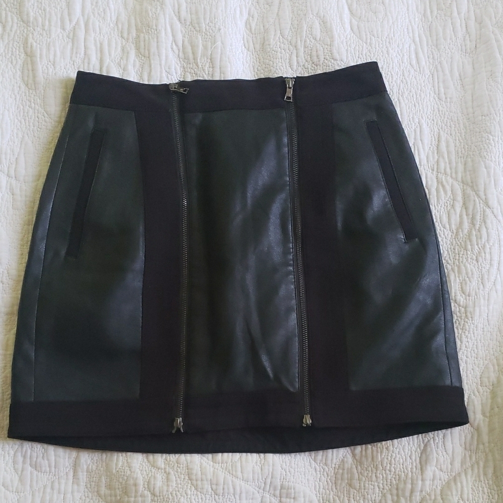 BCBG Black Pencil Mini Skirt Night Out